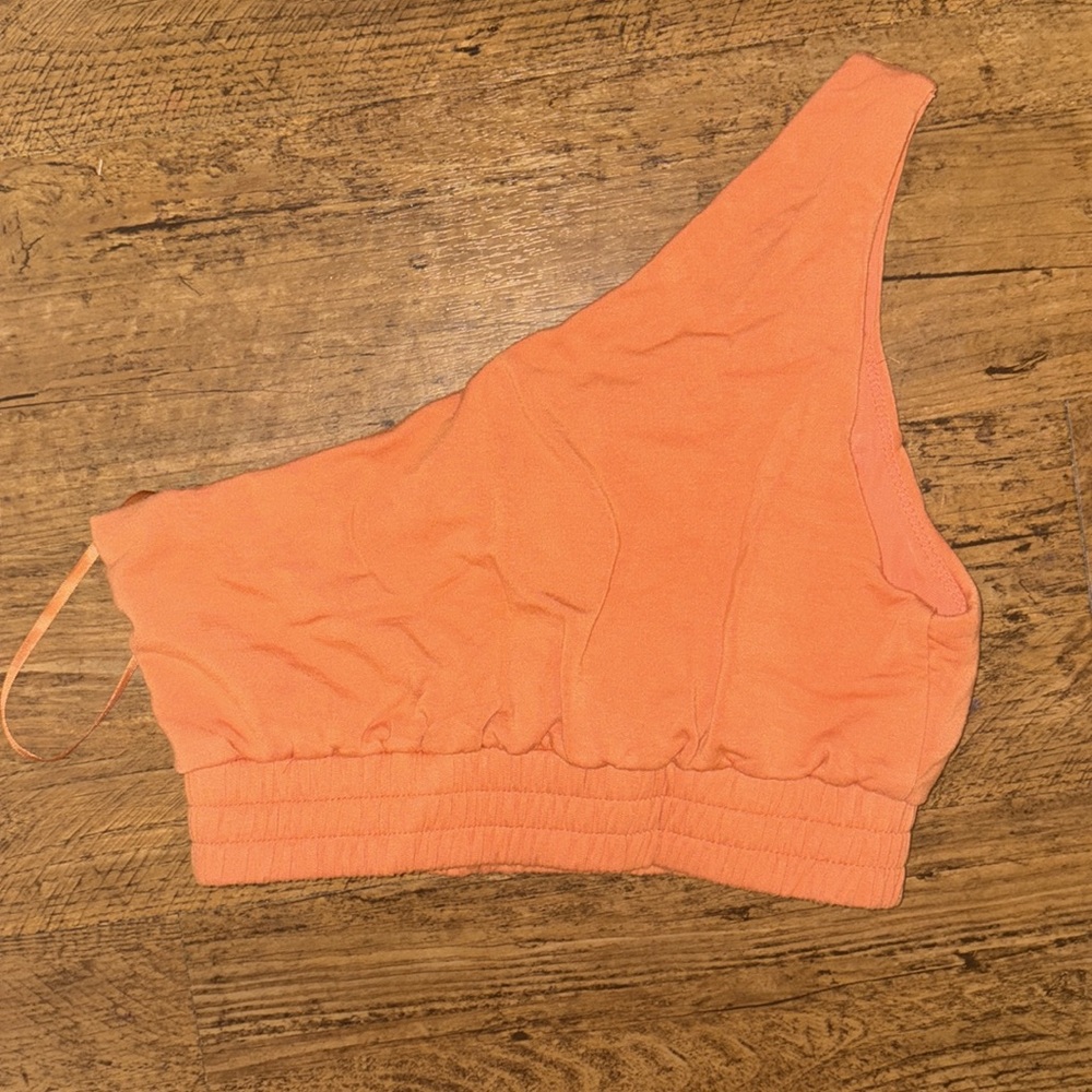 JLUX LABEL One Shoulder Crop - Picture 4 of 5